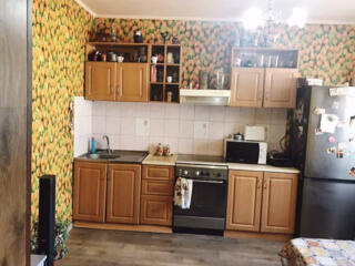 Продаётся 2-х этажный дом в центре Таирова общей площадью 100 кв.м. ..