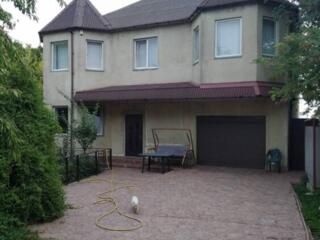 Дом в центре Усатово. Трехфазное электричество. Ворота и гараж на ...