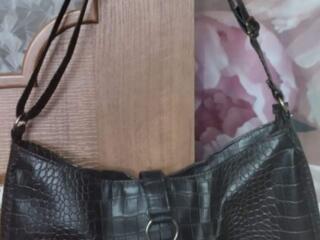 Бендеры. Продам рюкзак с ортопедической спинкой и сумки женские.