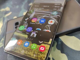 Samsung Galaxy S10 Plus 8/128 Snapdragon. ОБМЕН...