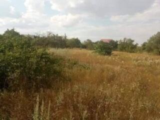 Продам участок правильной формы общей площадью 5 соток земли с. ...