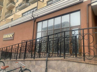 Продам коммерческое помещение под любой вид деятельности в новом доме 