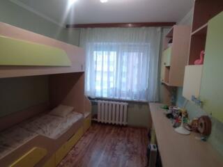 В продаже двухкомнатная квартира общей площадью 57кв.м. Просторная ...