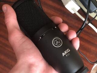 Продам AKG P120