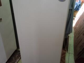 Холодильник Атлант 1.100 руб отлично морозит