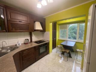 3-комнатная квартира, 72 м², Буюканы, Кишинёв