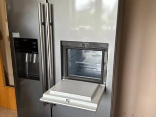 Холодильник "SAMSUNG" 2020г., норд-фост, подключается к водопроводу