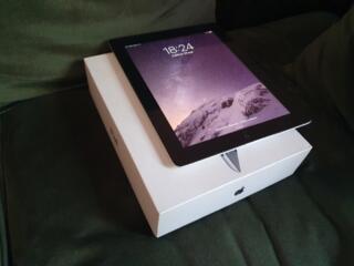 Продам iPad 4, 16 Gb, WiFi + Cellular