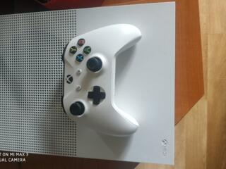 Продам Xbox one s