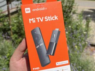 ТВ приставка Mi TV Stick