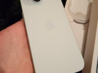 Продается новый IPHONE 15 128Гб.