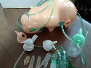 Продается соплеотсос-небулайзер. Есть только то, что на фото!