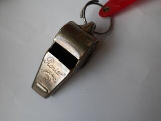 Свисток арбитра "Pionier" ARADEANCA. 80Lei