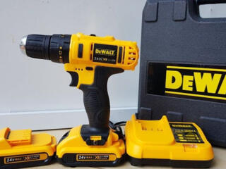 Шуруповёрт DeWALT на 24v новый