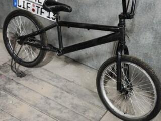 Продам BMX