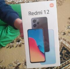 СЯОМИ Redmi 12 8/128 - 165$. Новый. В подарок наушники!