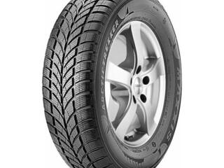 Maxxis NP3 are un design al benzii de rulare direcеional care ajuta ..