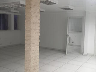 Chirie! Spatiu comercial, 110 m2.