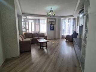 Apartament 2 camere 93m. p. Centru