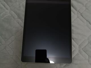 Продаю iPad 2021 9th