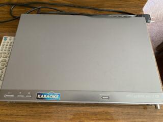 Продам DVD проигрыватель с караоке
