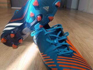 Бутсы Adidas Predator