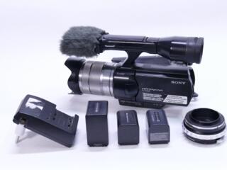 Камера и штатив