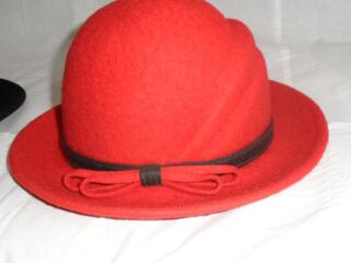 Продам шляпы, перчатки, шарфы