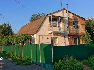 Часть дома на Нижнем ДНСе с ремонтом и всеми коммуникациями.