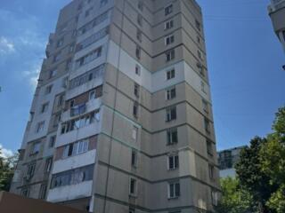 Apartament cu 2 camere, 56 m², Botanica.