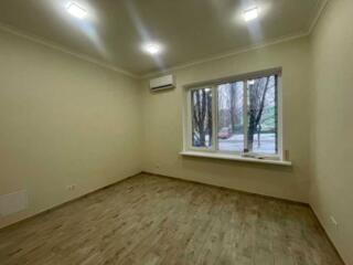 довгострокова оренда офісне приміщення Київ, Голосіївський, 30000 грн.