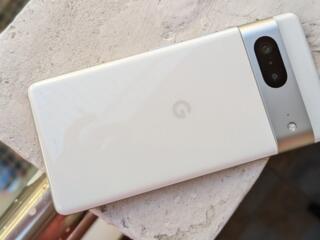 Google Pixel 7 8/128GB белого цвета