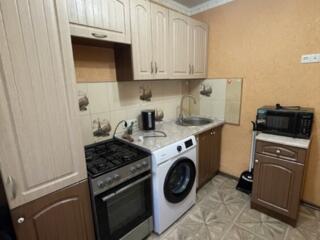 Сдам 2-ух комнатную квартиру 200$