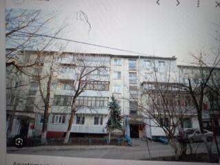 Apartament 2 odăi, 50 m.p. Apelați după 18.00