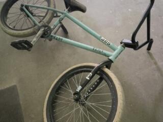 BMX 700$