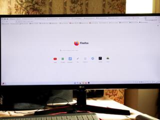 Монитор LG UltraWide 29