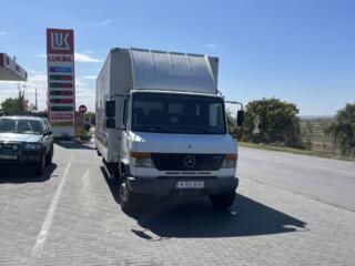 Mercedes vario 815D