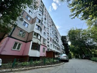 3-комнатная квартира, 71 м², Рышкановка.