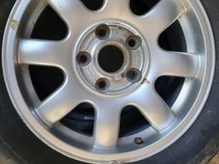 Резина на докатку состояние видно на фото