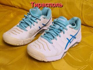 Кроссовки игровые Asics 38 размер.