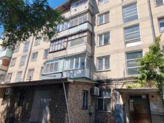 3-х комнатная квартира, 70м, Скулянка