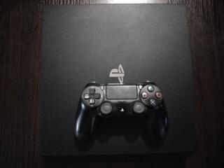 PS4 PRO -1TB, PS4 Slim -1 TB