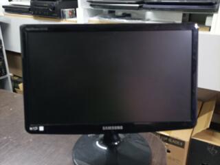 Samsung 19" LED