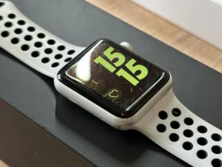 Продам Apple Watch Series 3