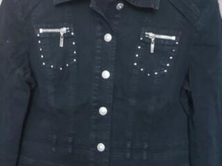 Продается одежда из джинсовой ткани