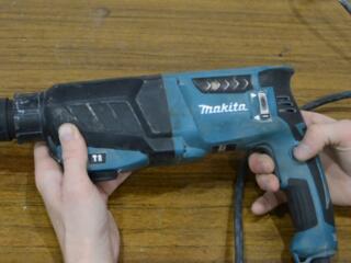 Оригинальный перфоратор Makita HR2630 800 watt с ручкой