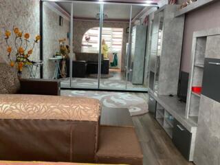 Продается 2 х ком кв-ра на 7эт. в 9 х эт. доме пос. Первомайск