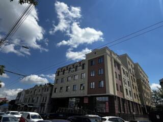 2-х комнатная квартира, 74 м², Центр.