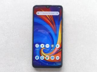 Продам телефон Lenovo Z5s 6/64