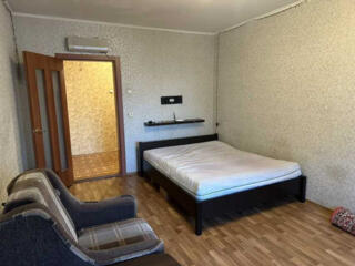 подобова оренда 1-к квартира Київ, Дарницький, 650 грн./добу